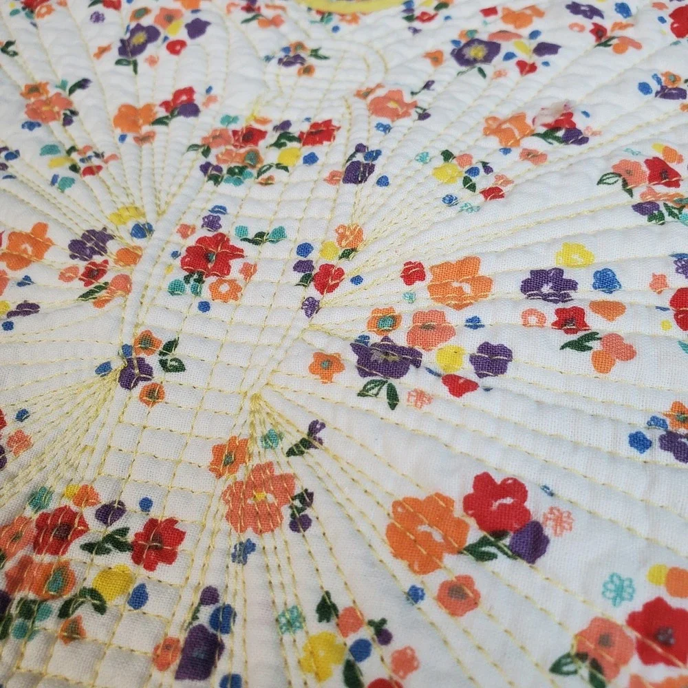 Butterfly Shaped Quilted Place Mat,‎ Plant Rug Set Of 2 Yellow with Mini Flowers